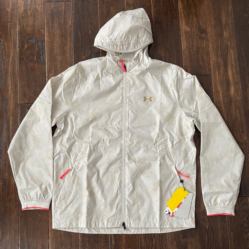 Under Armour UA RECOVER Legacy Windbreaker 🤩